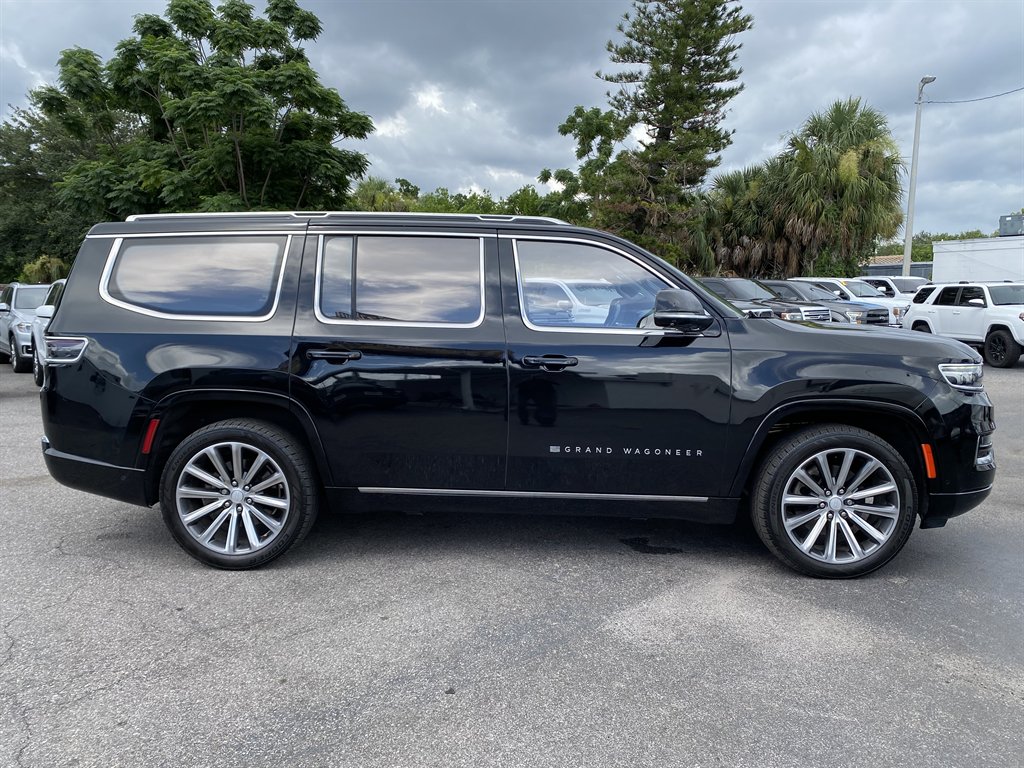 2022 Jeep Grand Wagoneer - $38,999