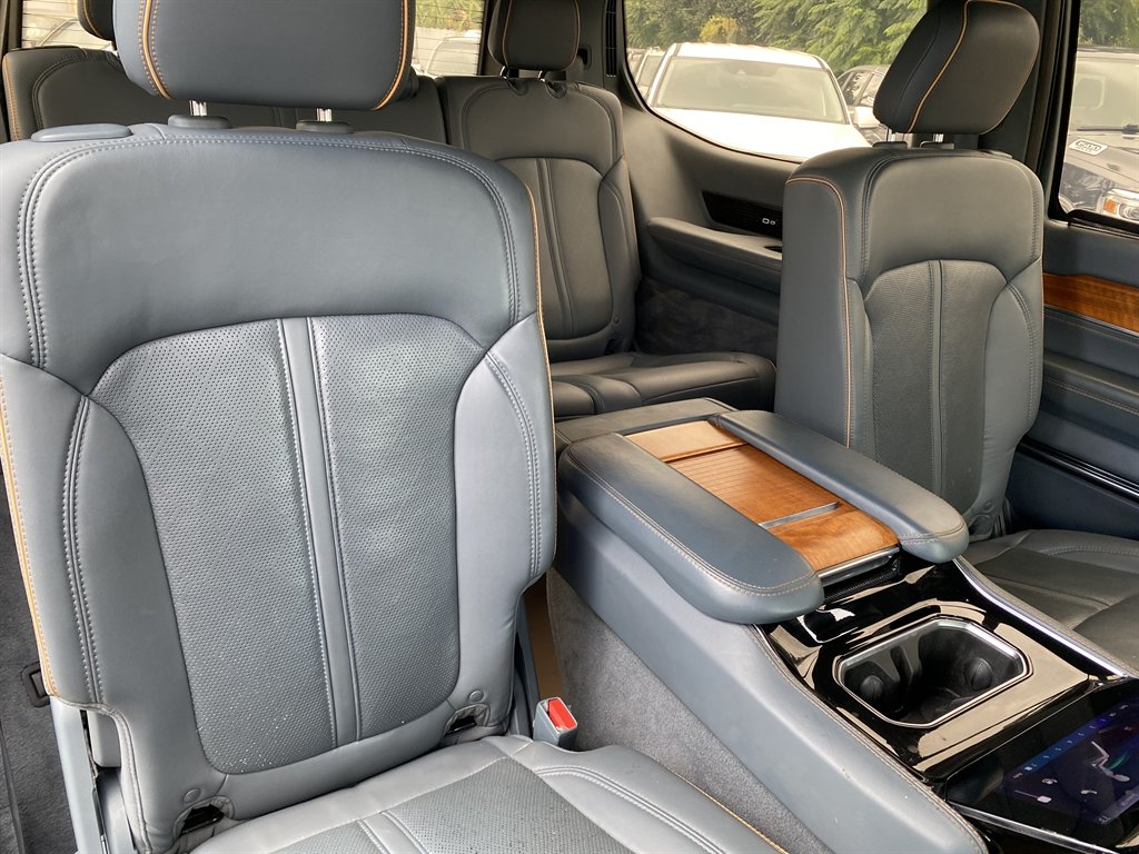 2022 Jeep Grand Wagoneer - $38,999