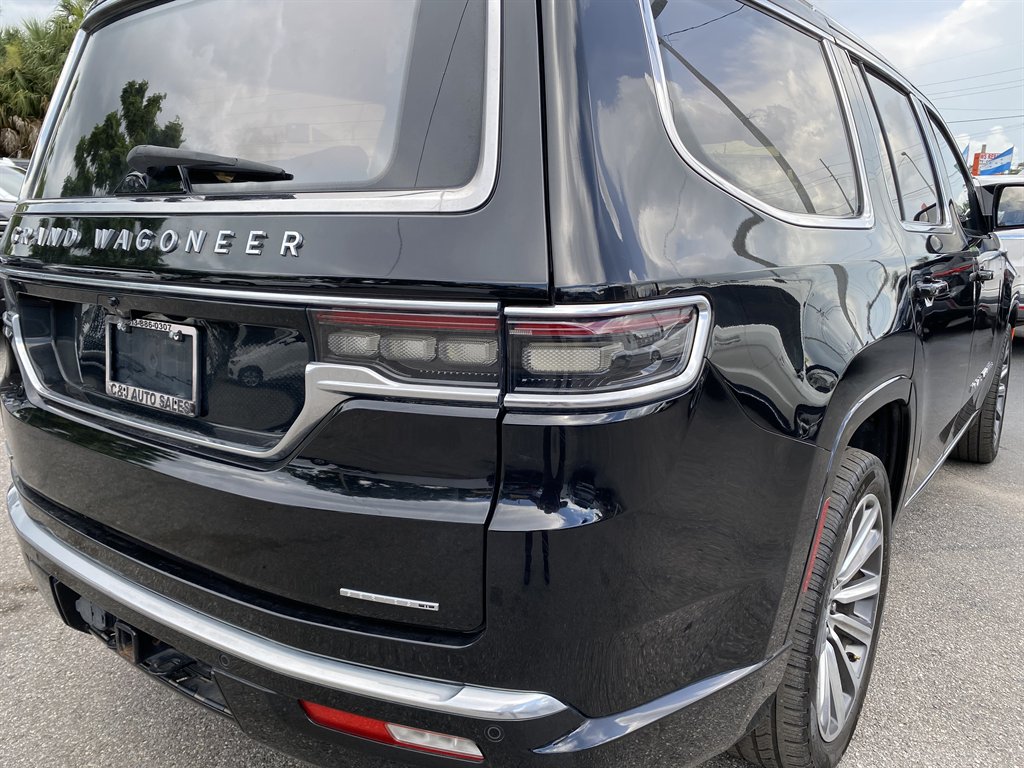 2022 Jeep Grand Wagoneer - $38,999