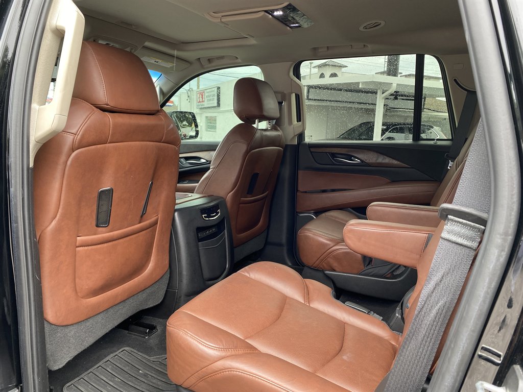 2018 Cadillac Escalade - $24,999