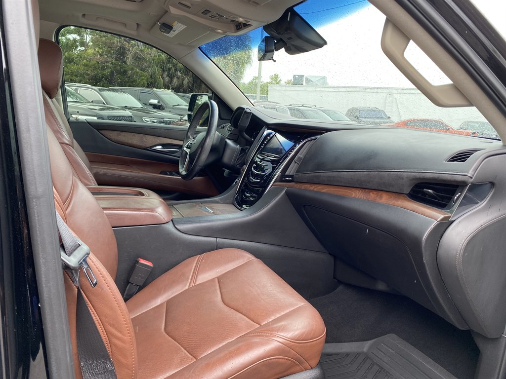 2018 Cadillac Escalade - $24,999