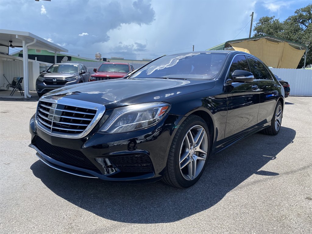2016 Mercedes-Benz S-class - $23,999