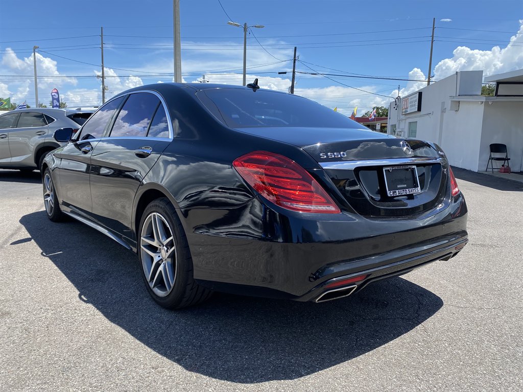 2016 Mercedes-Benz S-class - $23,999