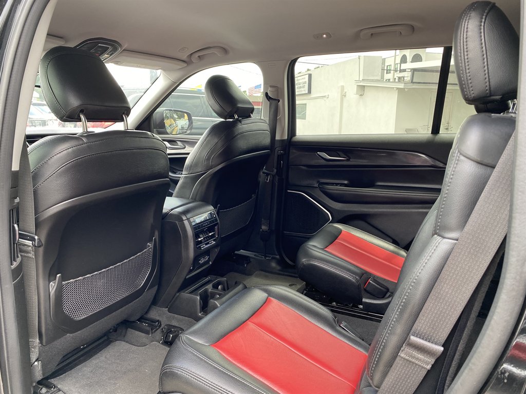 2021 Jeep Cherokee - $24,999