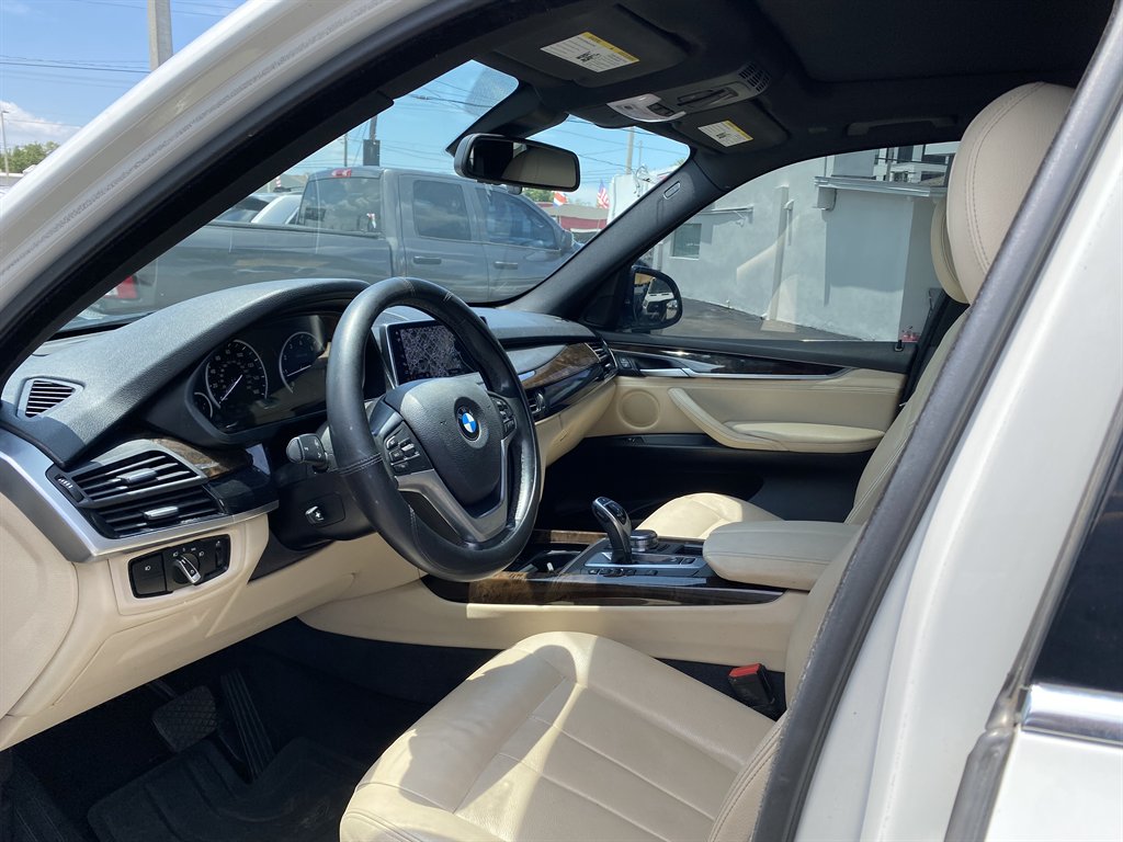 2018 BMW X5 - $17,999