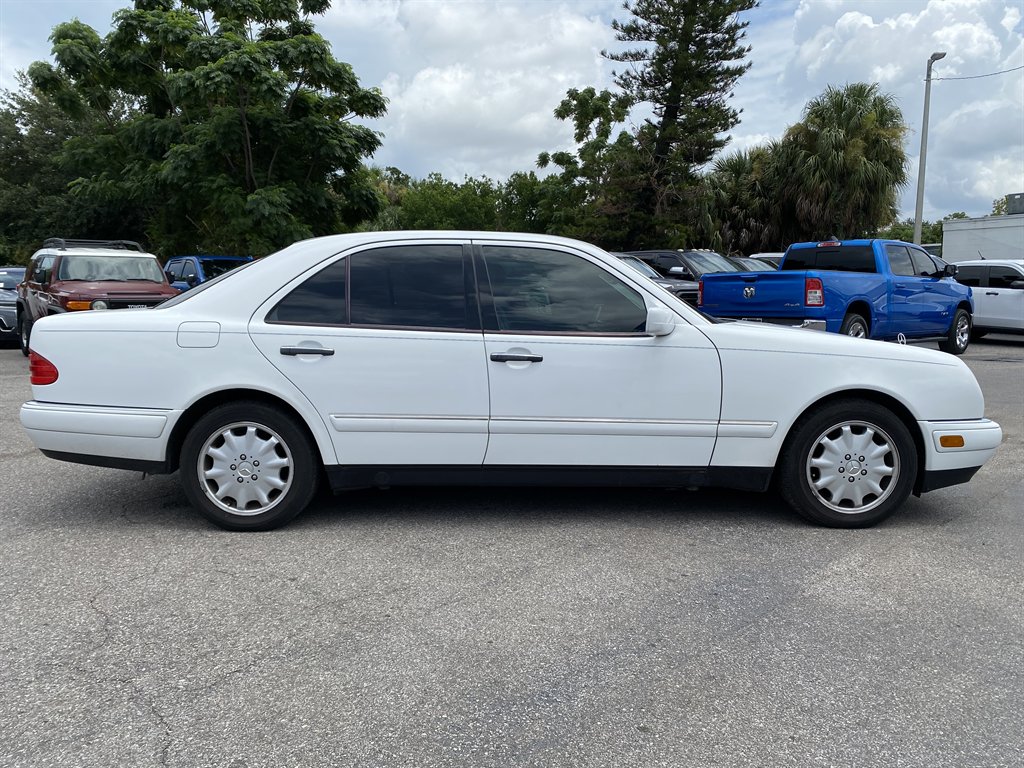 1998 Mercedes-Benz E Class - $24,999