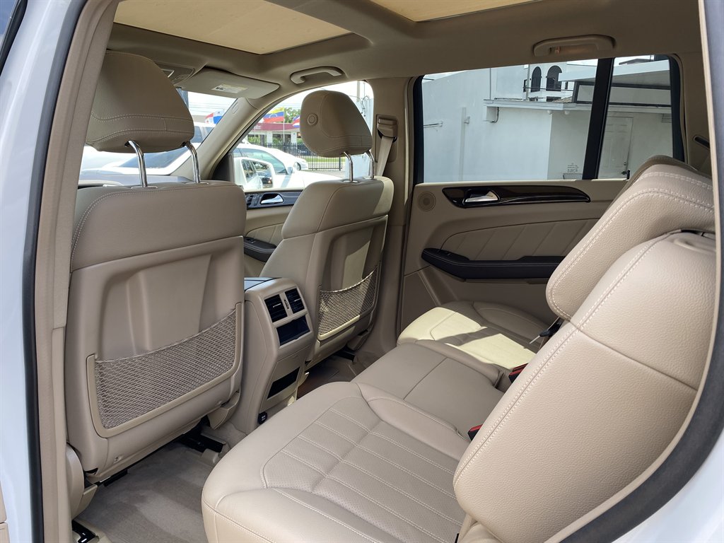 2015 Mercedes-Benz GL Class - $19,999