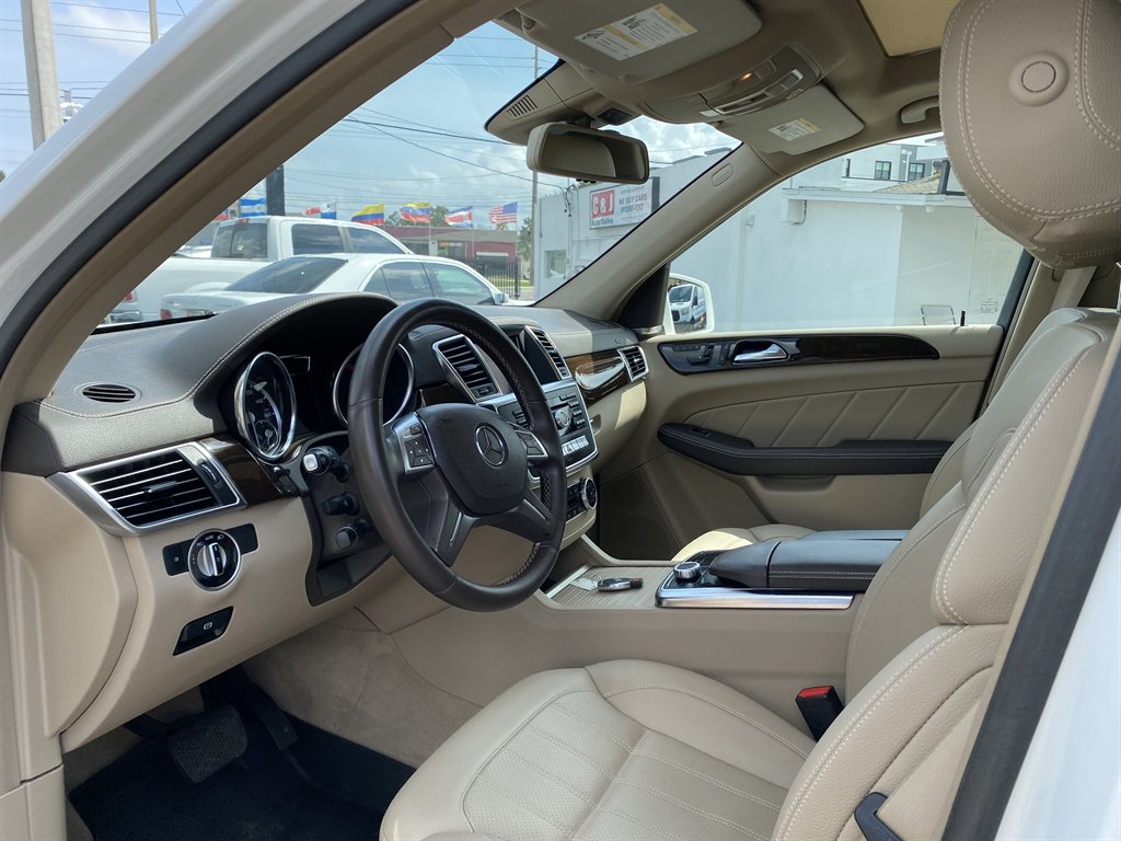 2015 Mercedes-Benz GL Class - $19,999