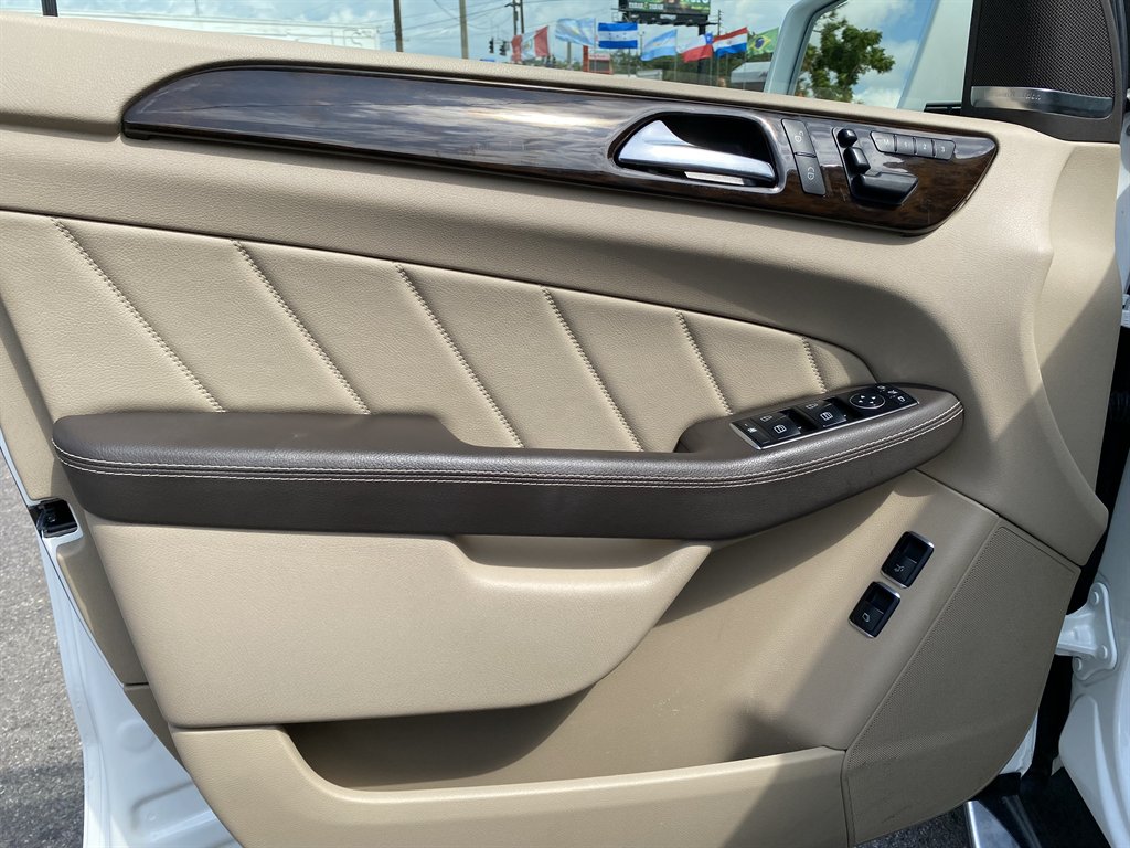 2015 Mercedes-Benz GL Class - $19,999