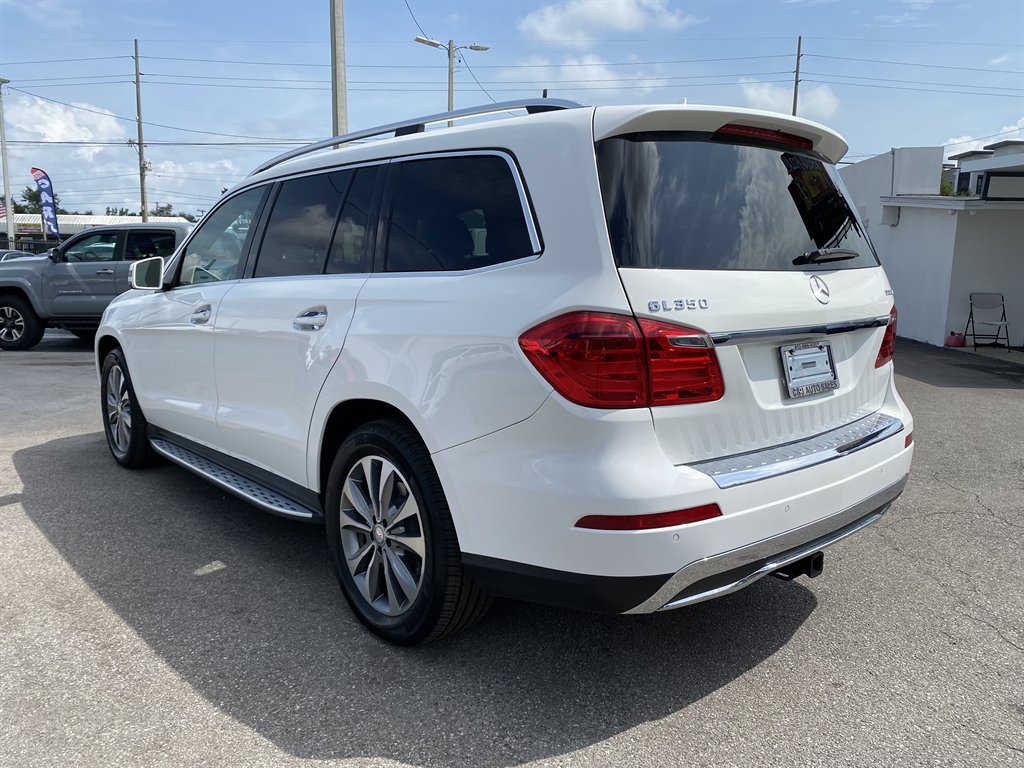 2015 Mercedes-Benz GL Class - $19,999