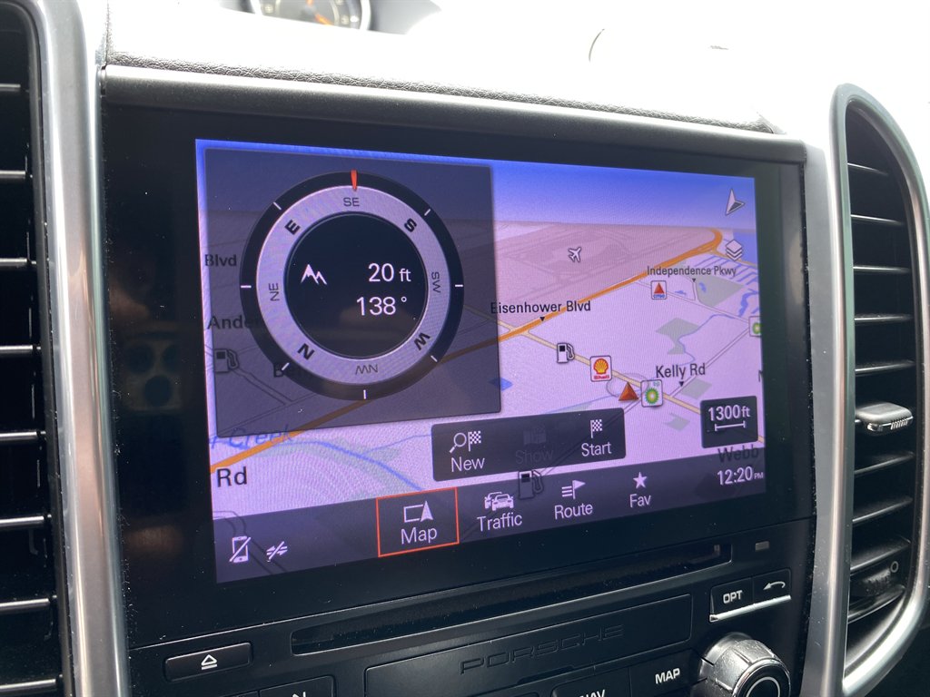2017 Porsche Cayenne - $23,999