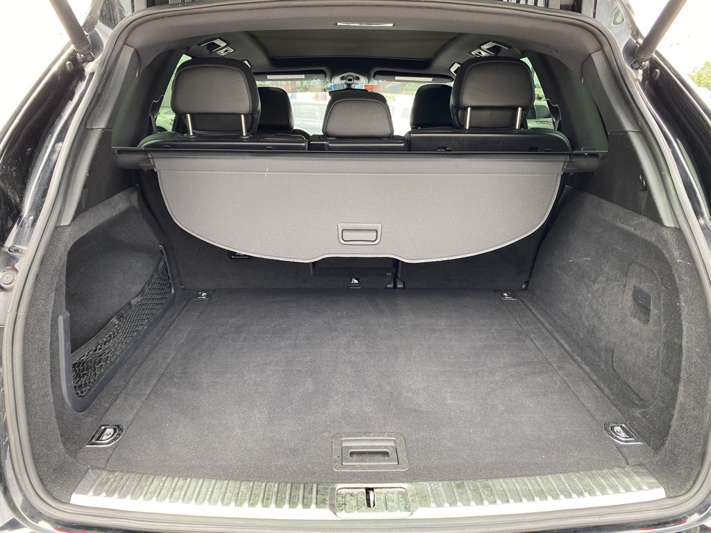 2017 Porsche Cayenne - $23,999