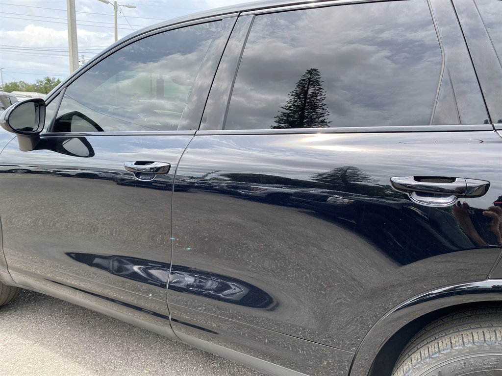 2017 Porsche Cayenne - $23,999
