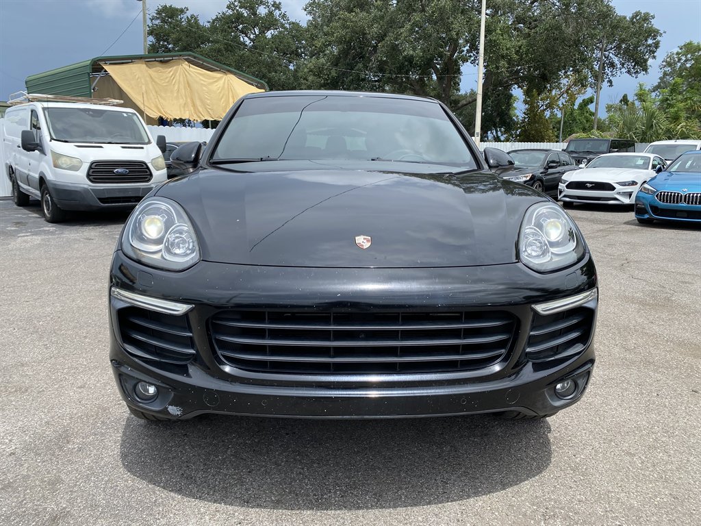 2017 Porsche Cayenne - $23,999