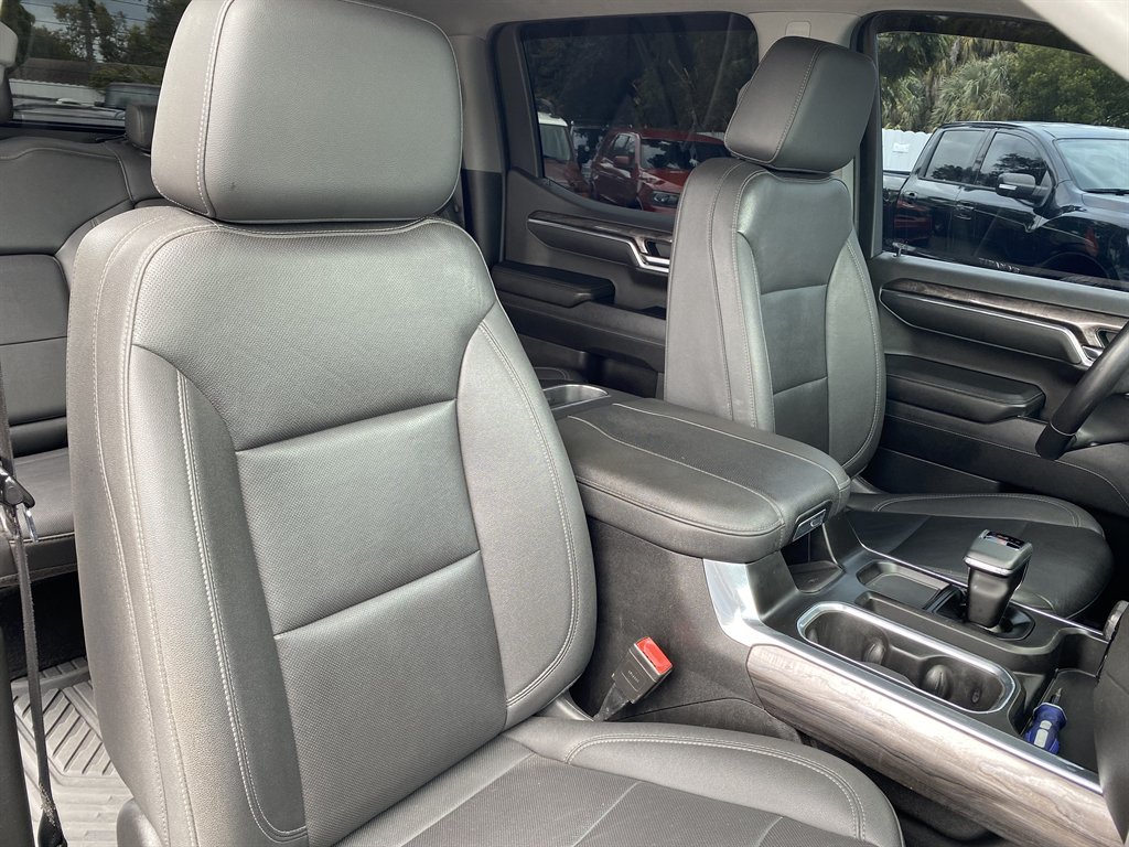 2023 Chevrolet Silverado - $37,999