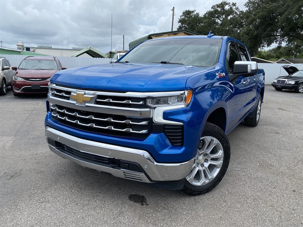 2023 Chevrolet Silverado - $37,999
