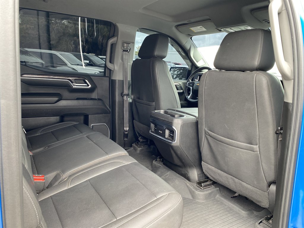 2023 Chevrolet Silverado - $37,999