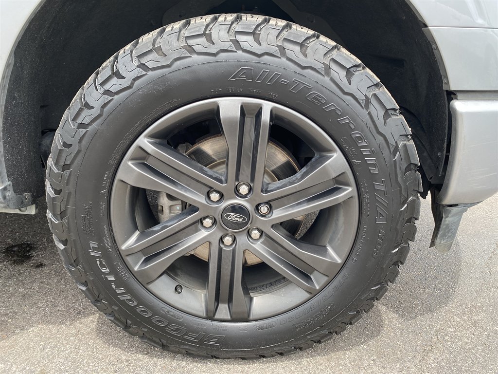 2021 Ford F-150 - $36,999