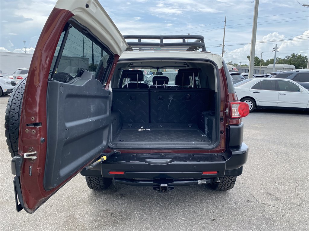 2008 Toyota FJ Cruiser - $16,999