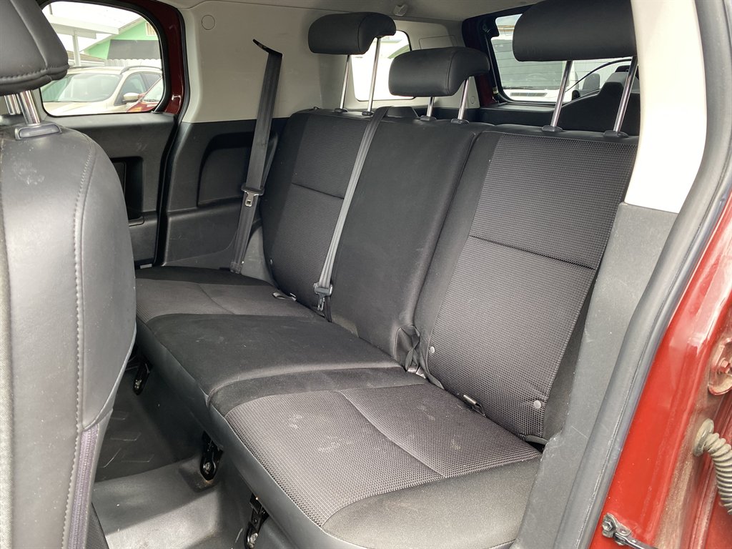 2008 Toyota FJ Cruiser - $16,999