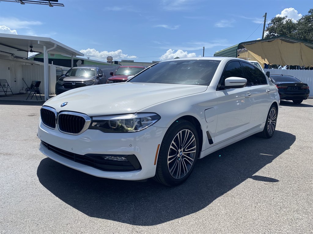 2018 BMW 530e - $18,999