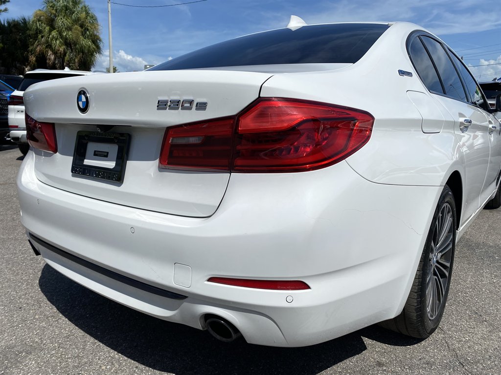 2018 BMW 530e - $18,999