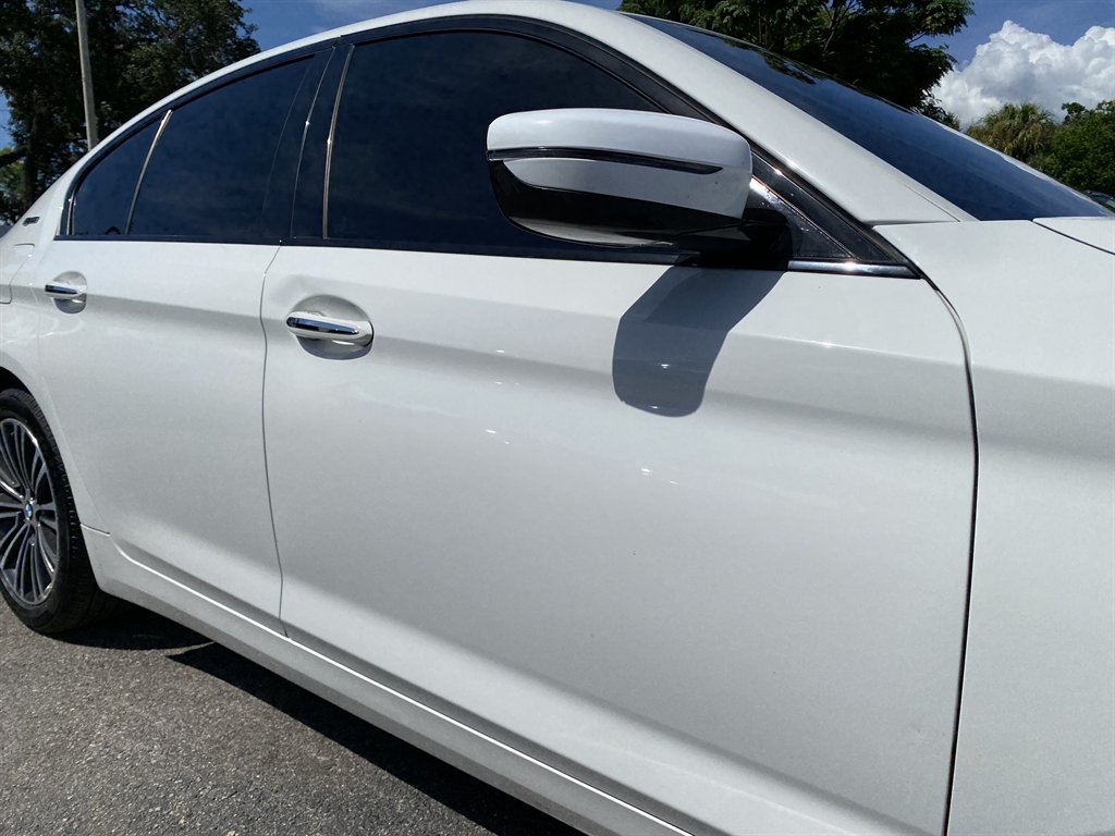 2018 BMW 530e - $18,999