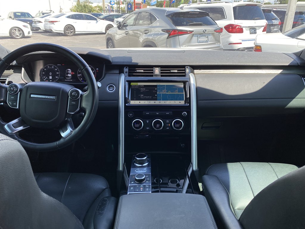 2018 Land Rover Discovery - $16,999