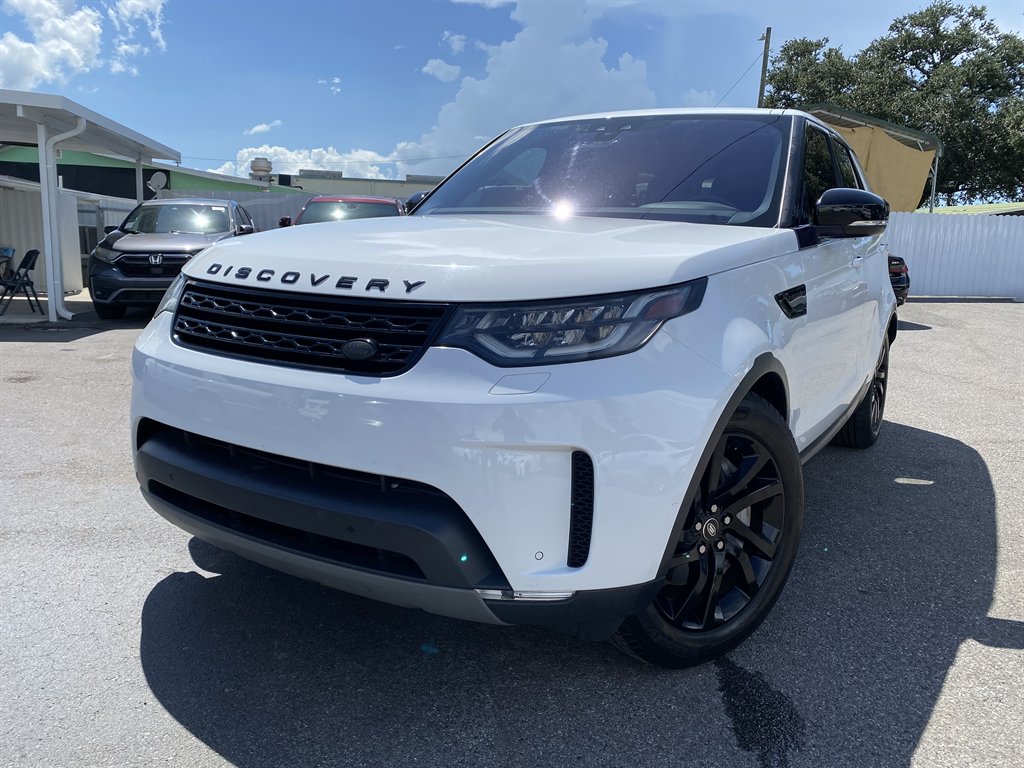 2018 Land Rover Discovery - $16,999