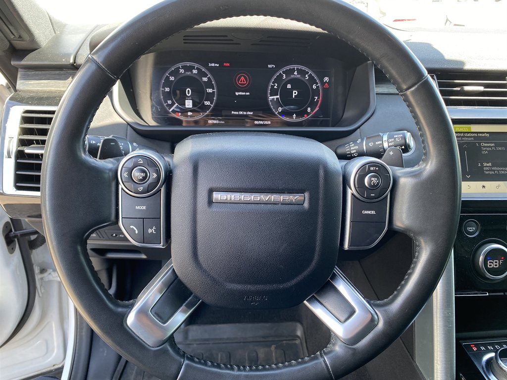 2018 Land Rover Discovery - $16,999