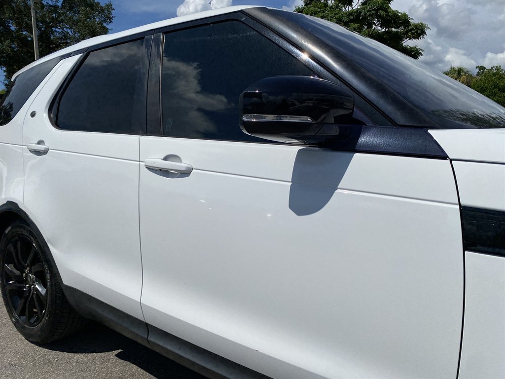 2018 Land Rover Discovery - $16,999