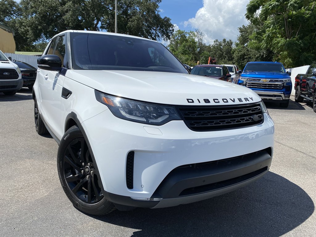 2018 Land Rover Discovery - $16,999