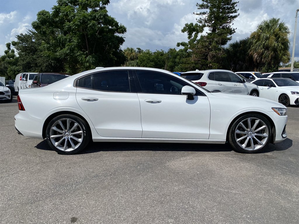 2020 Volvo S60 - $17,999