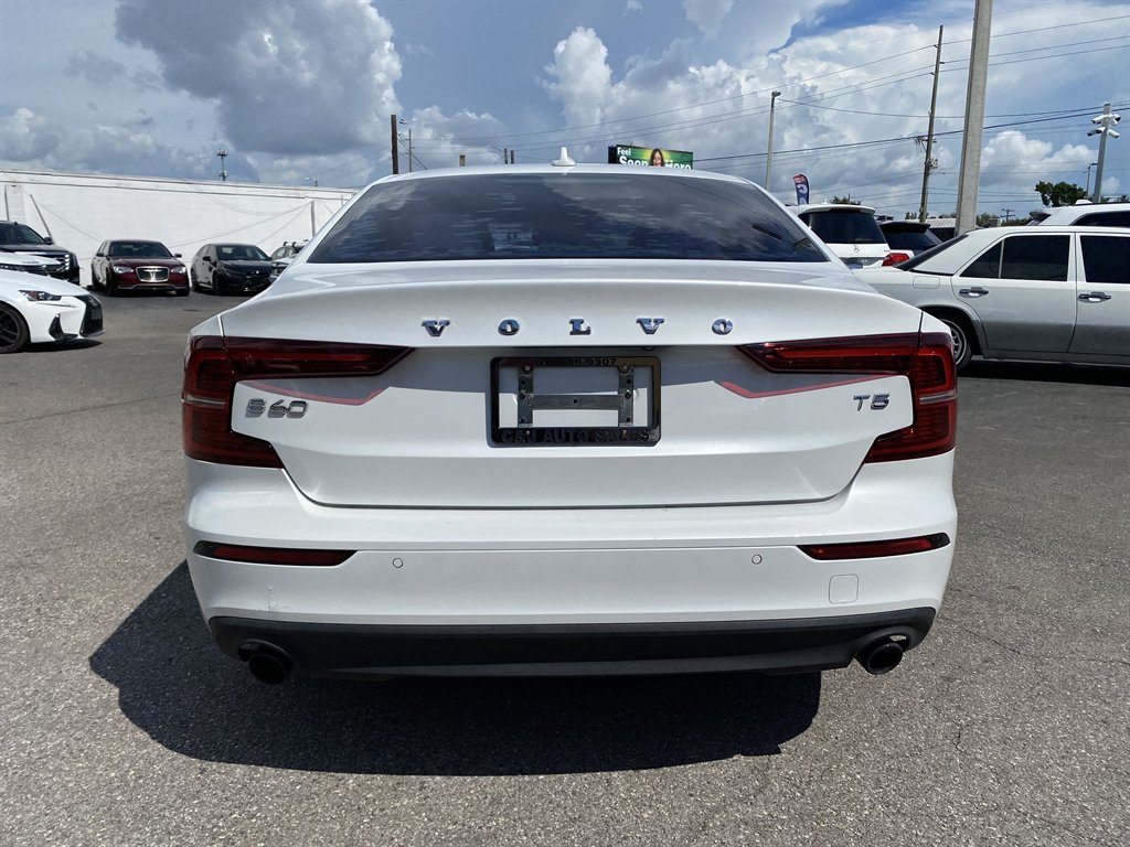 2020 Volvo S60 - $17,999