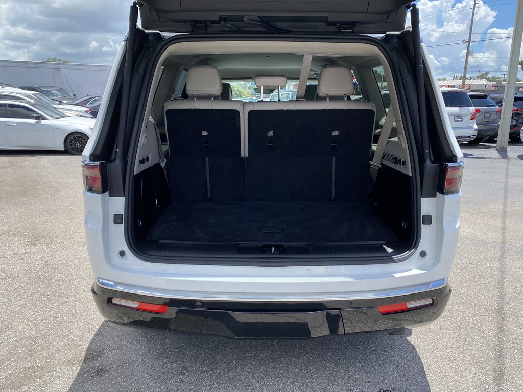 2024 Jeep Wagoneer - $36,999