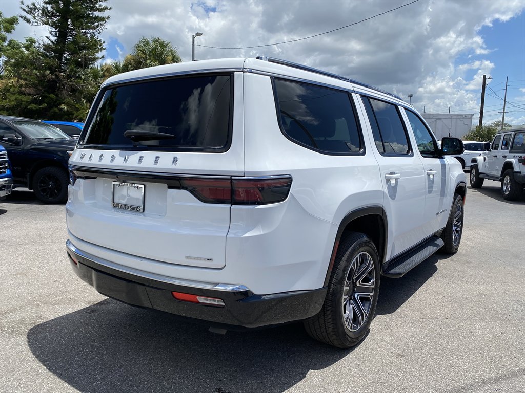 2024 Jeep Wagoneer - $36,999