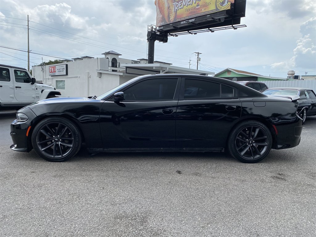 2019 Dodge Charger - $22,999