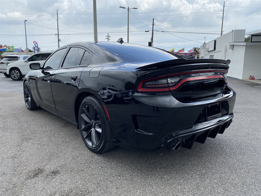 2019 Dodge Charger - $22,999