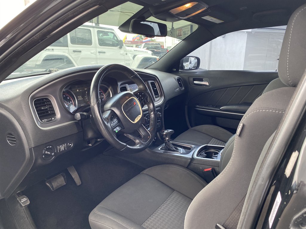 2019 Dodge Charger - $22,999