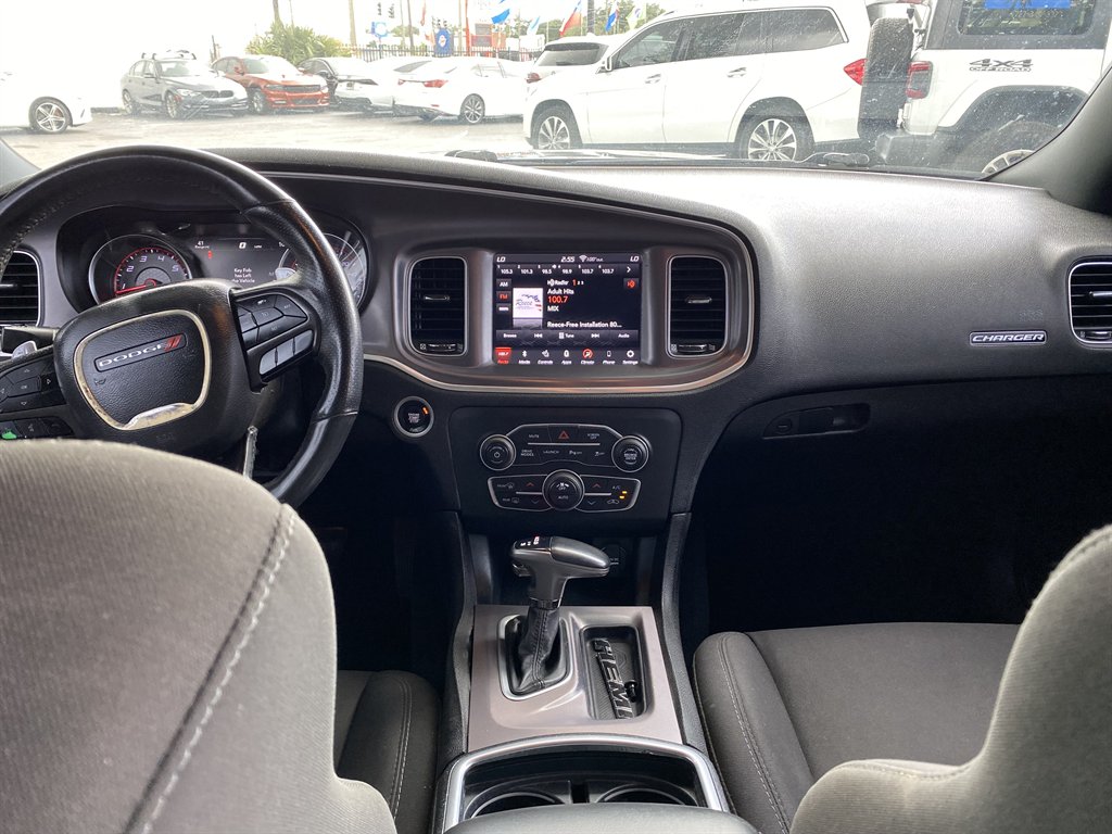 2019 Dodge Charger - $22,999