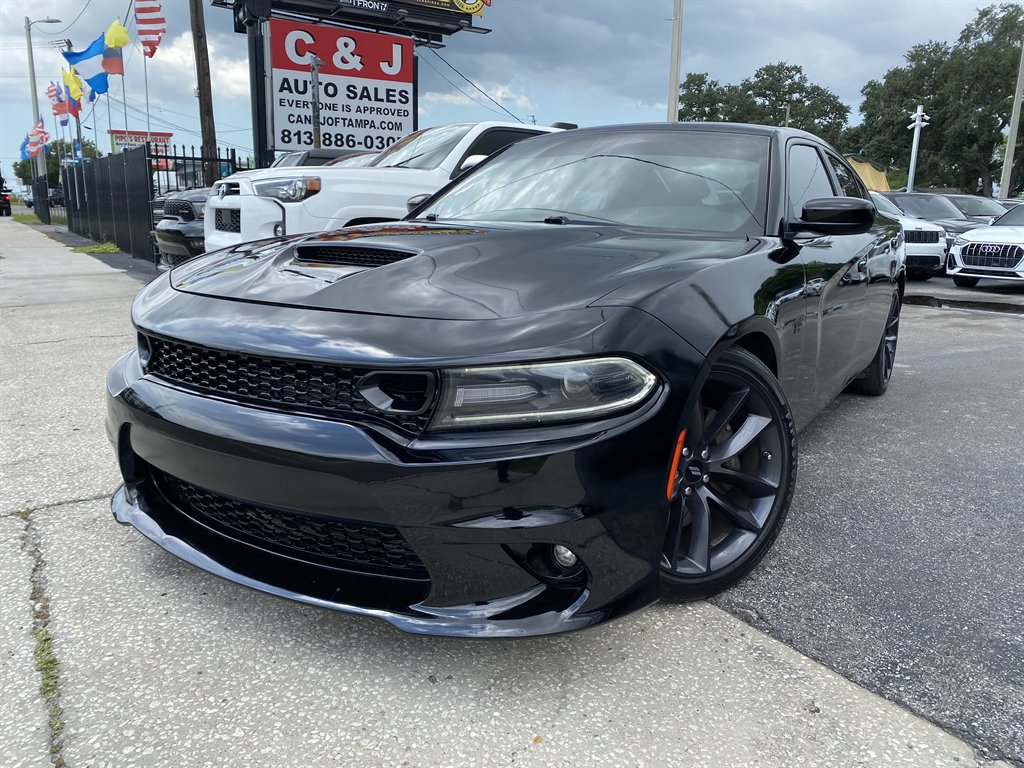 2019 Dodge Charger - $22,999