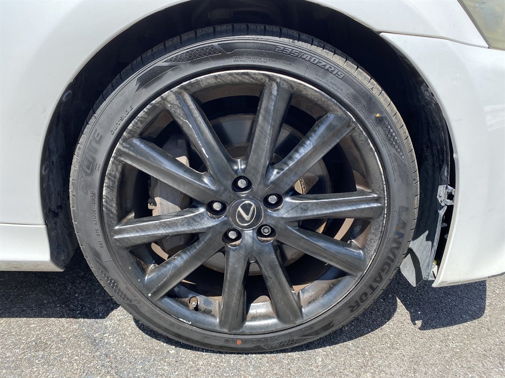 2013 Lexus GS - $16,999