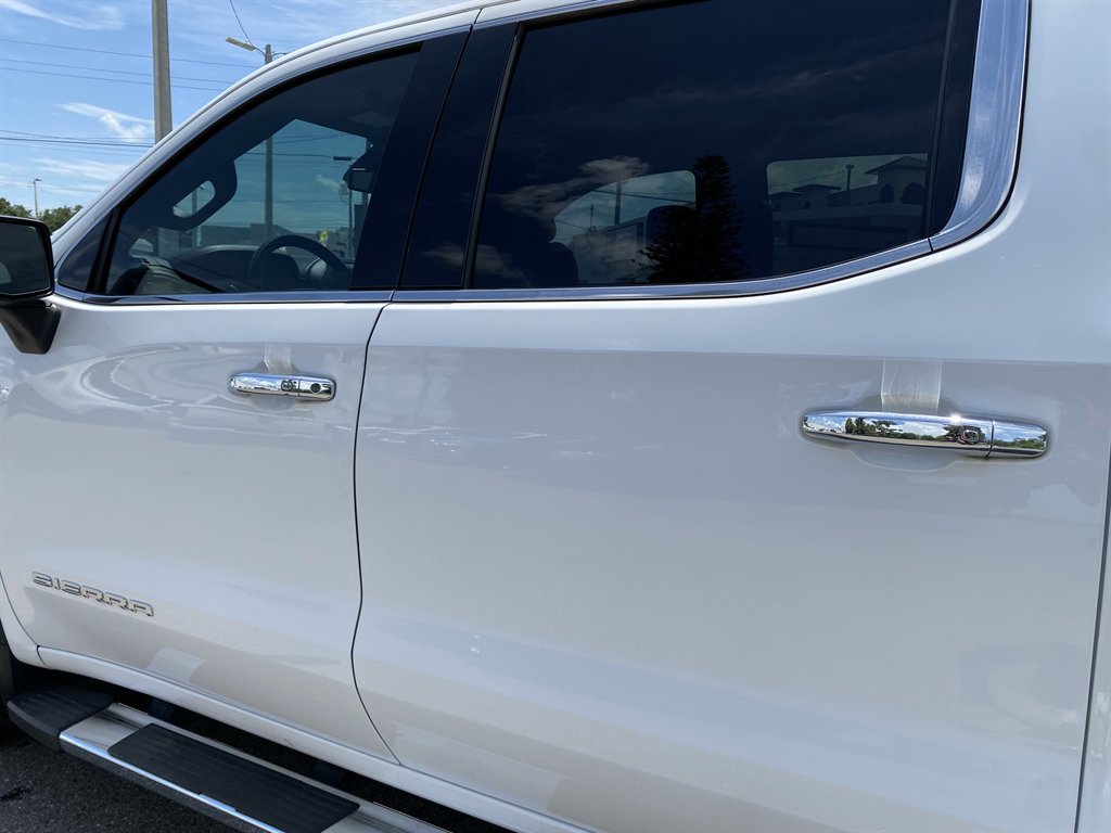 2021 GMC Sierra - $33,999