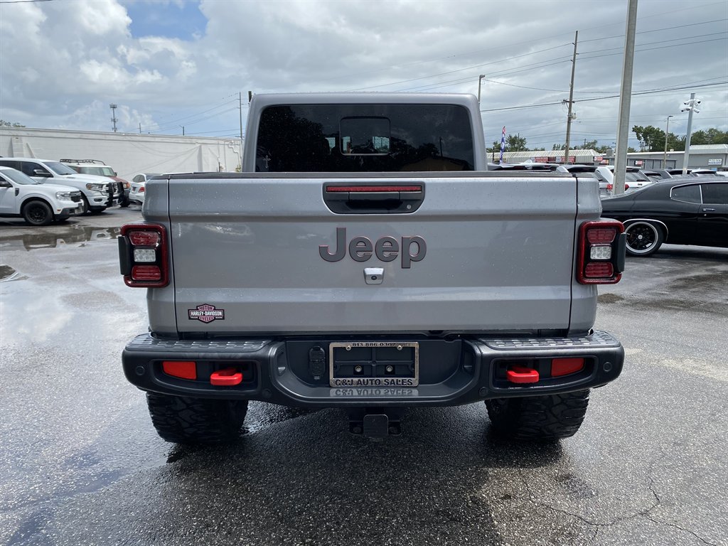 2020 Jeep Gladiator - $34,999