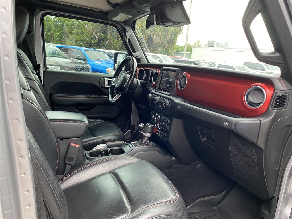 2020 Jeep Gladiator - $34,999