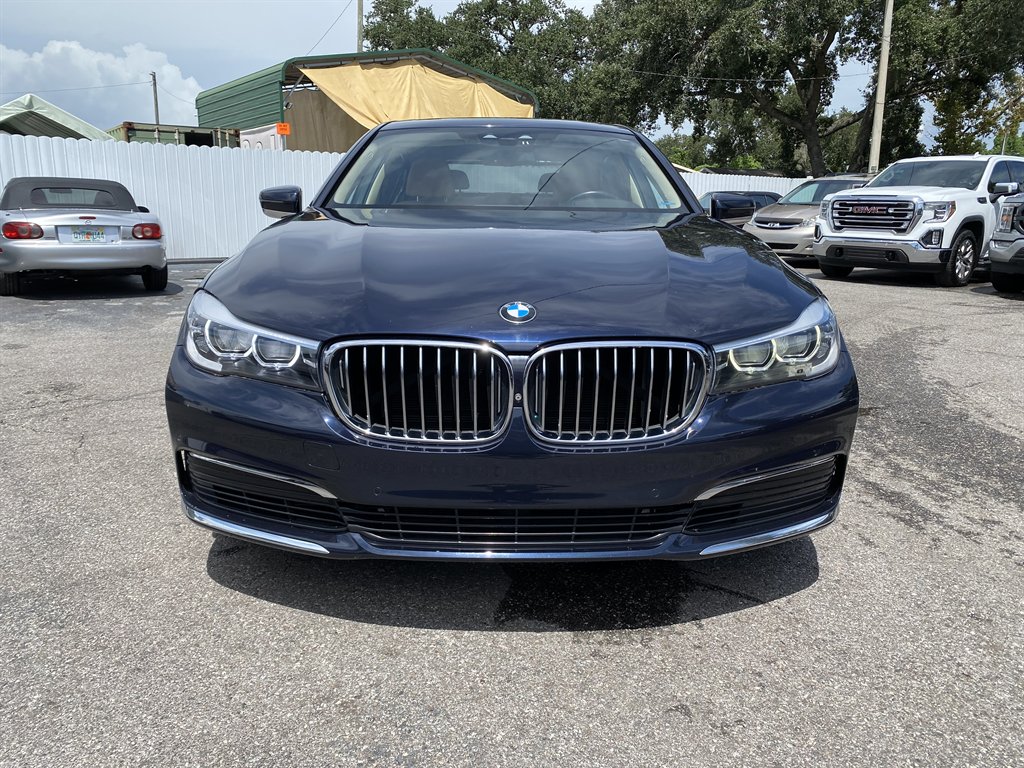 2019 BMW 740i - $22,999
