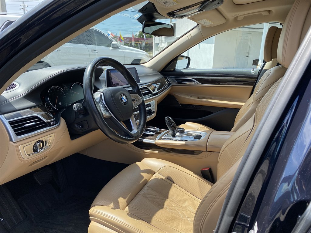 2019 BMW 740i - $22,999