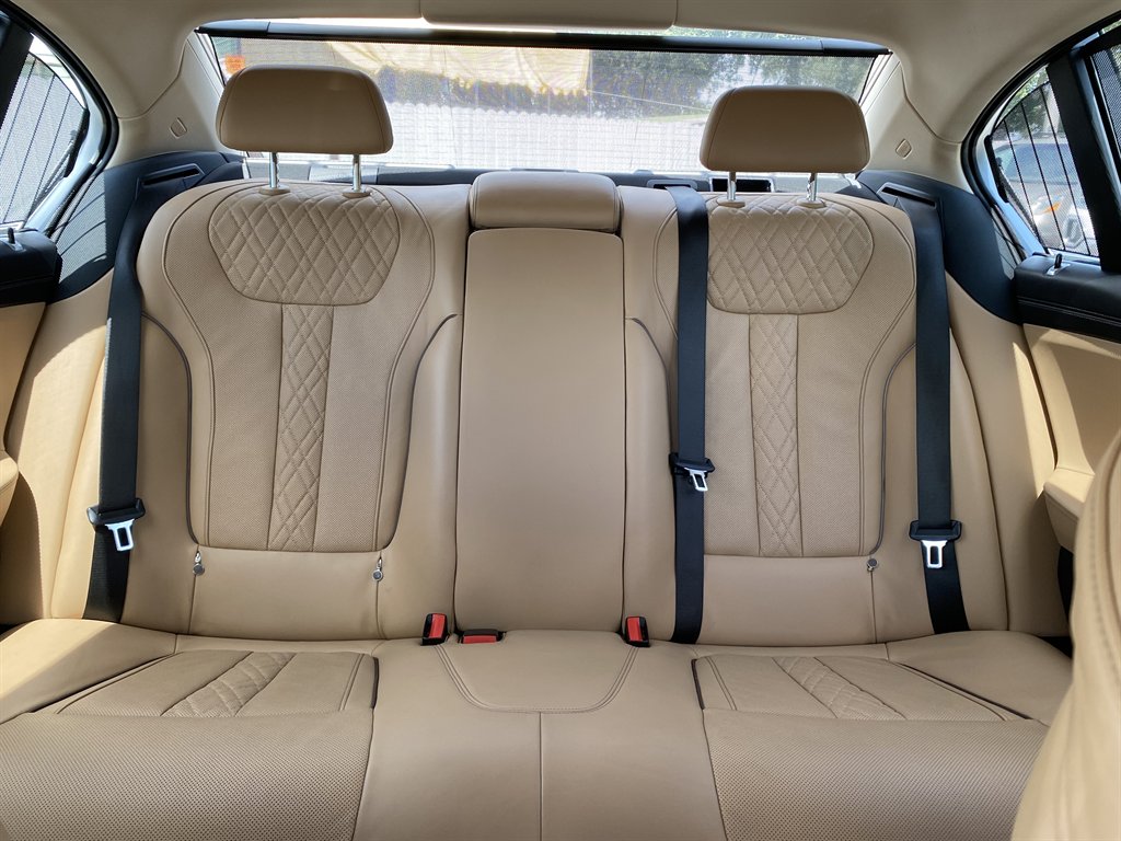 2019 BMW 740i - $22,999