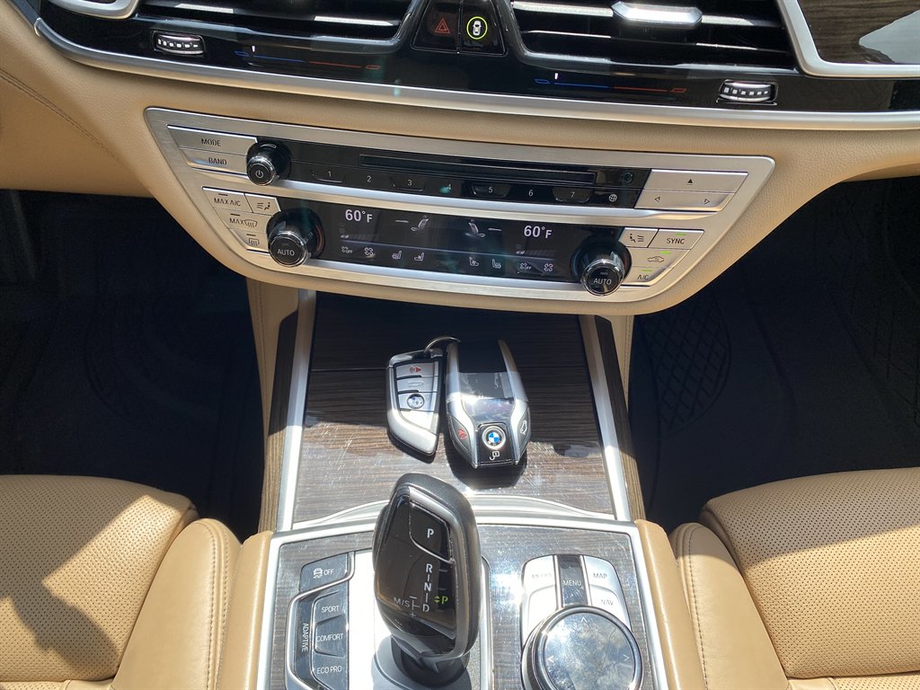 2019 BMW 740i - $22,999