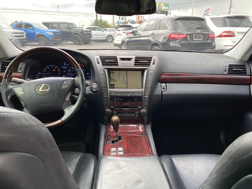 2009 Lexus LS - $5,995